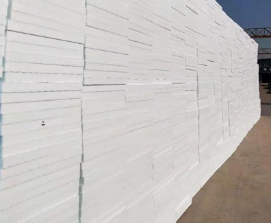 赤峰擠塑板在冷地區(qū)的保溫效果如何？深入了解赤峰擠塑板的保溫性能！